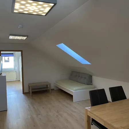 Apartament Monteurwohnung, 2 Schlafzimmer, Dg, Zentral Freyung